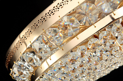 Люстра потолочная Maytoni Ottilia P700-PT45-G